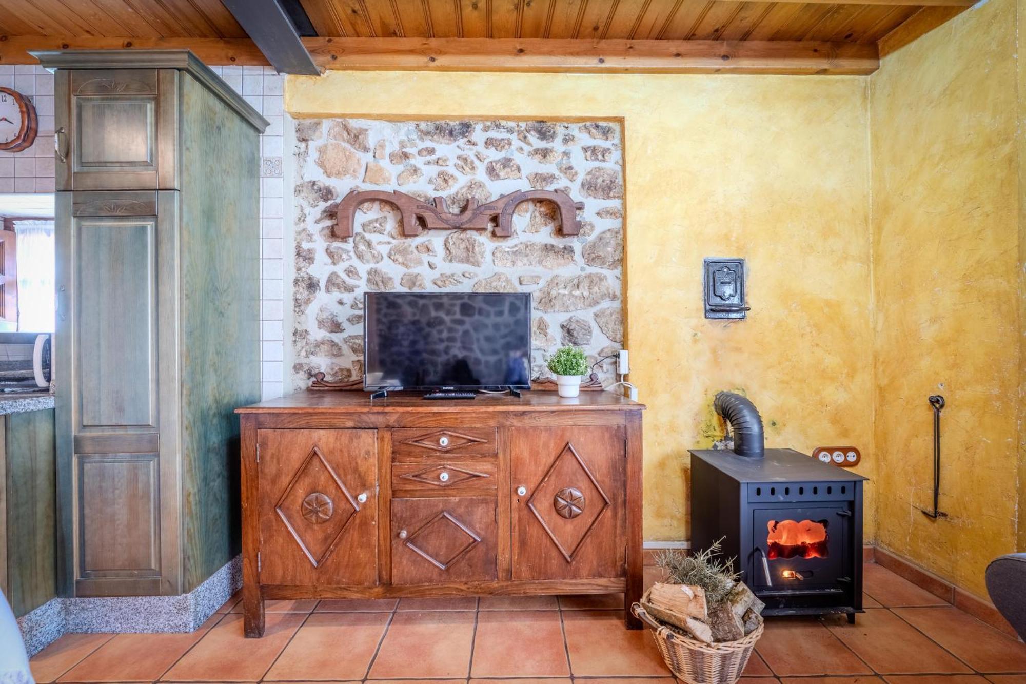 Alojamientos Casa Luisa Puertas  Luaran gambar